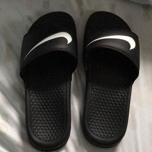 nike slides